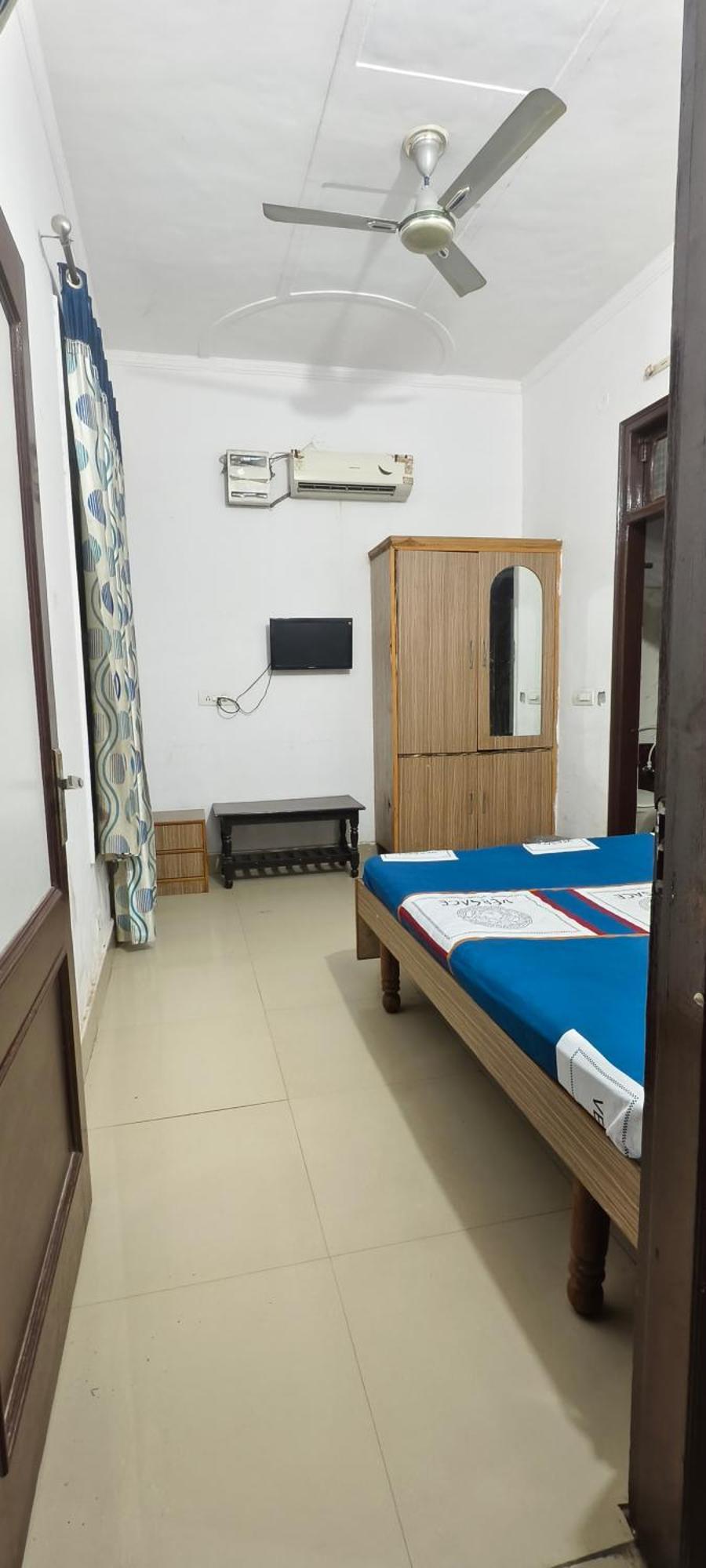 Surya Hotel Sirsa Ngoại thất bức ảnh