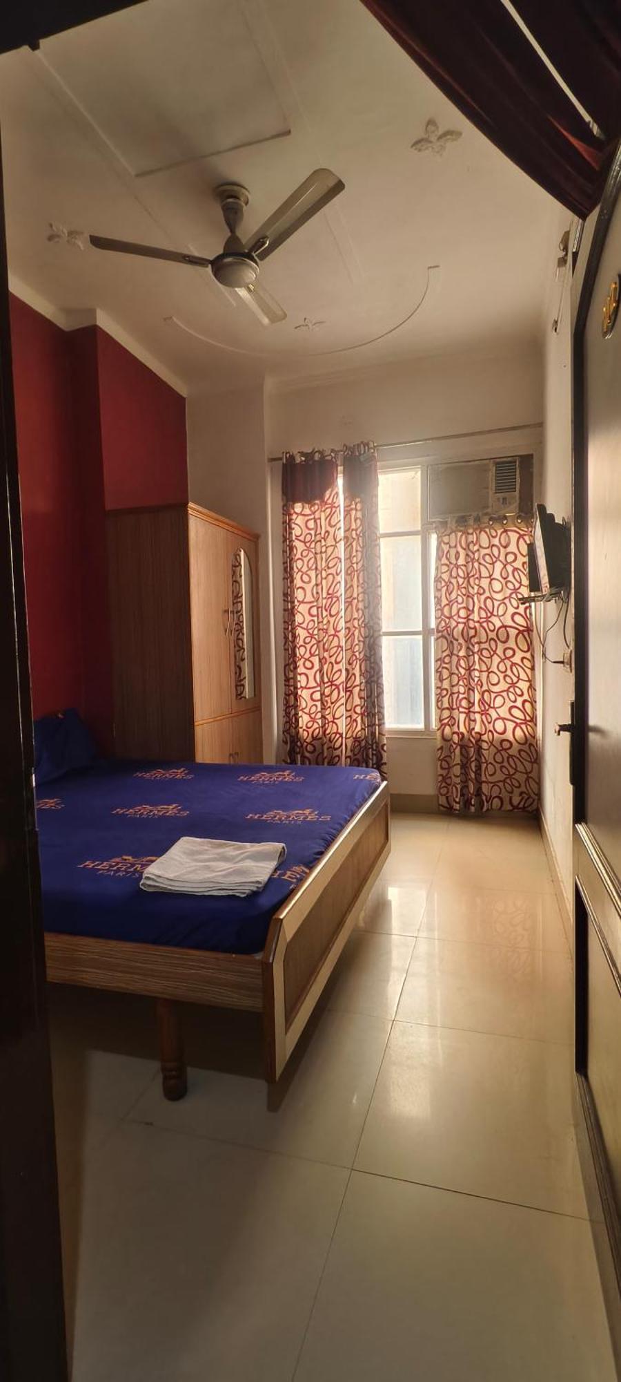 Surya Hotel Sirsa Ngoại thất bức ảnh